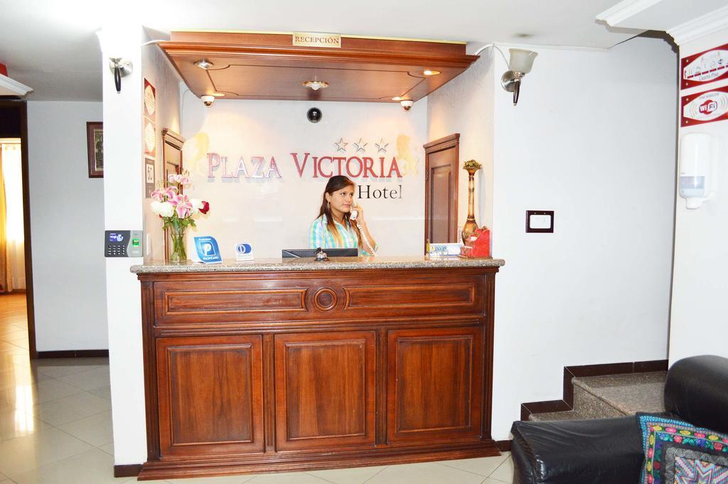 Hotel Plaza Victoria Ibarra Bagian luar foto
